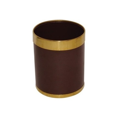 Corbeille à papier marron avec bagues dorées.