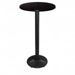 Table ronde mange debout