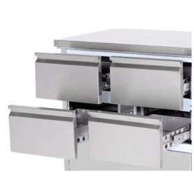 Table réfrigérée positive - GN1/1 - 616 L - 8 tiroirs - Garantie 2 ans - 2230 (L) x 700 (P) mm - Classe T