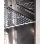 Table réfrigérée positive - GN 1/1 - 421 L - 3 portes + 2 tiroirs à droite - 2230 (L) x 700 (P) mm - Classe N
